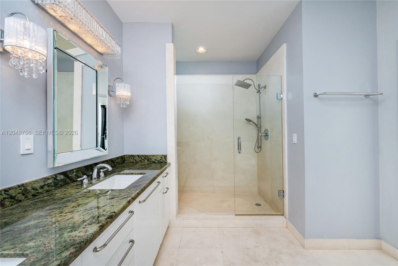 7934 West Dr, Unit 1203, North Bay Village, FL 33141 Photo