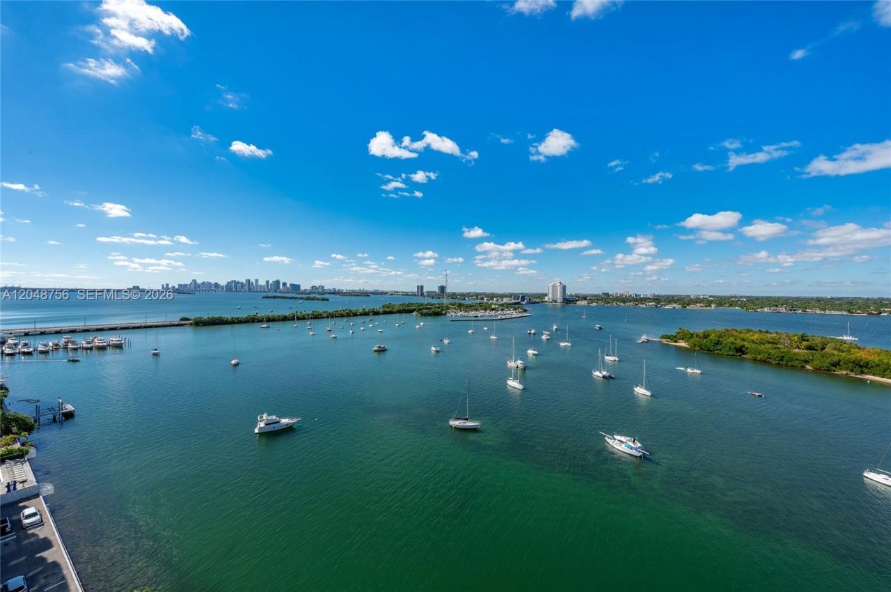 7934 West Dr, Unit 1203, North Bay Village, FL 33141 Photo