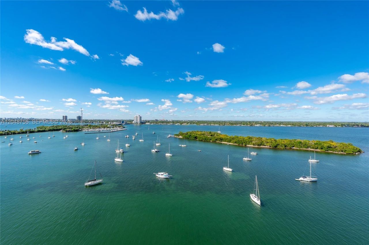 7934 West Dr, Unit 1203, North Bay Village, FL 33141 Photo