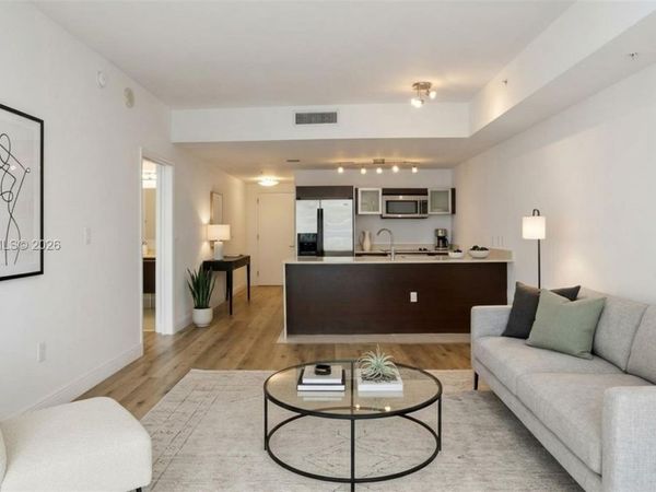 Unit 4109, Miami, FL 33132