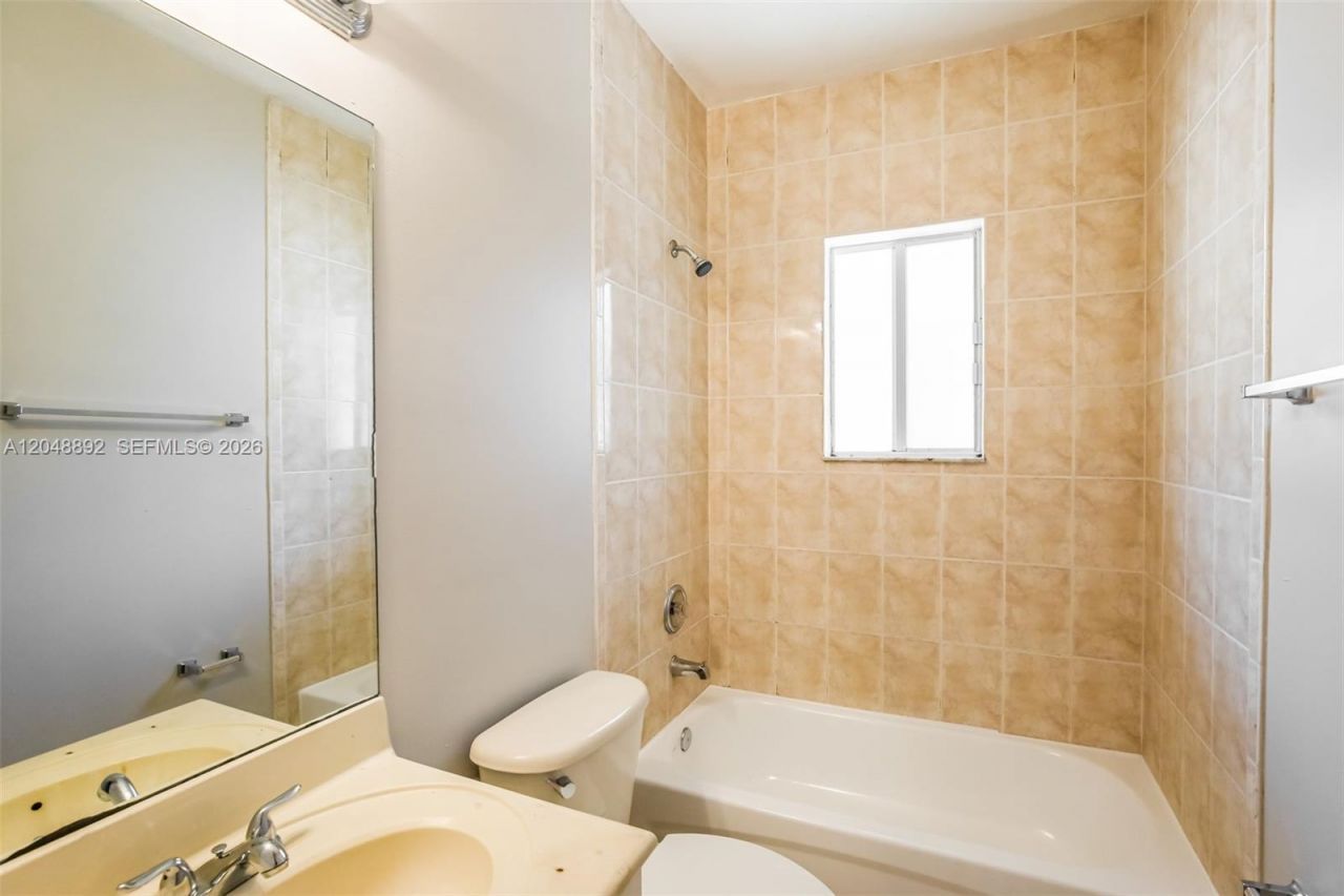 216 SE 32nd Ter , Homestead, FL 33033 Photo