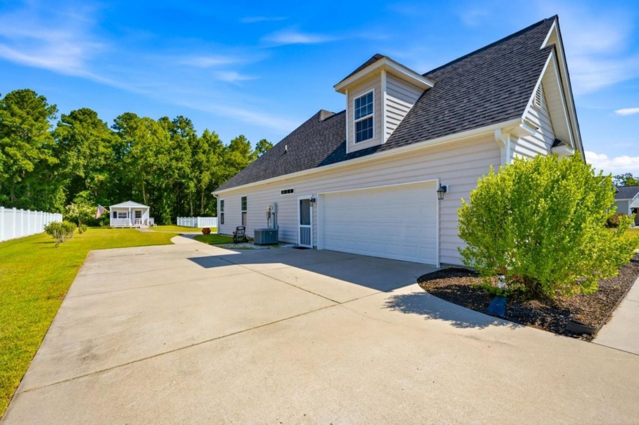 224 Vineyard Lake Circle Photo 28