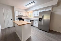 619 Piedmont Lane photo 4