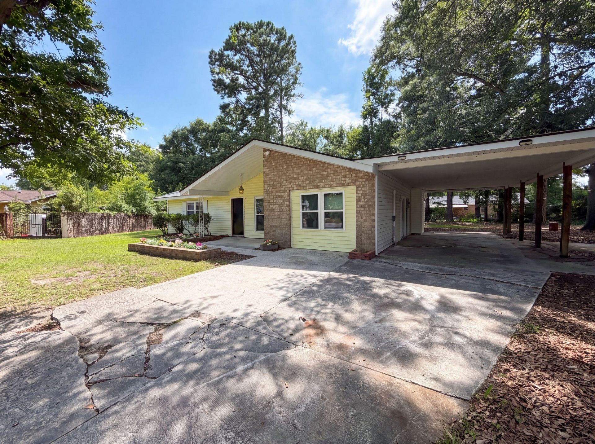 619 Piedmont Lane Photo 22