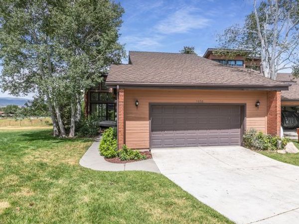 1656 VILLAGE ROUND DR , Park City, UT 84098