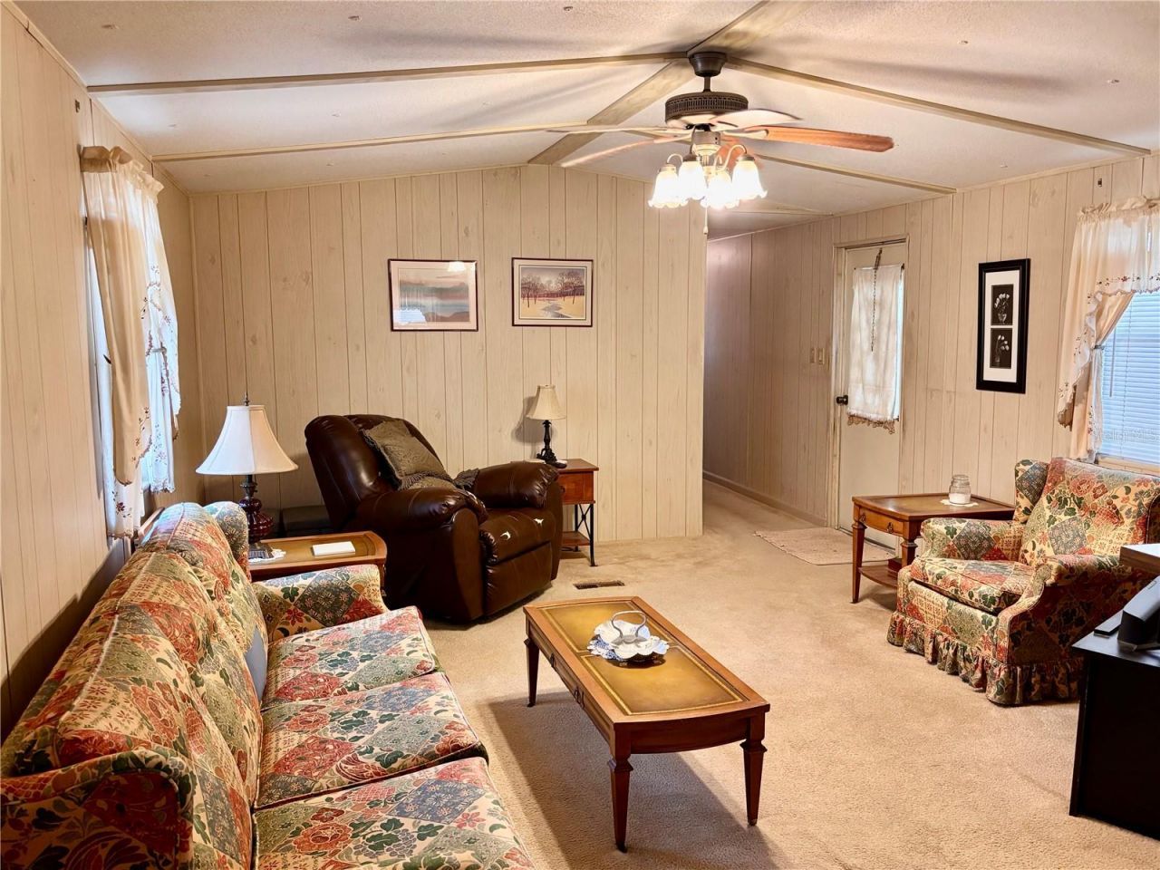 945 Tarrson Boulevard , Lady Lake, FL 32159 Photo