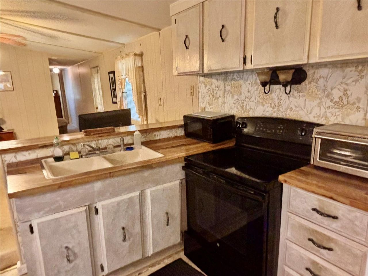 945 Tarrson Boulevard , Lady Lake, FL 32159 Photo