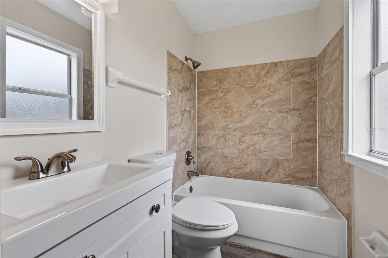 1905 24th Street S, Saint Petersburg, FL 33712 Photo