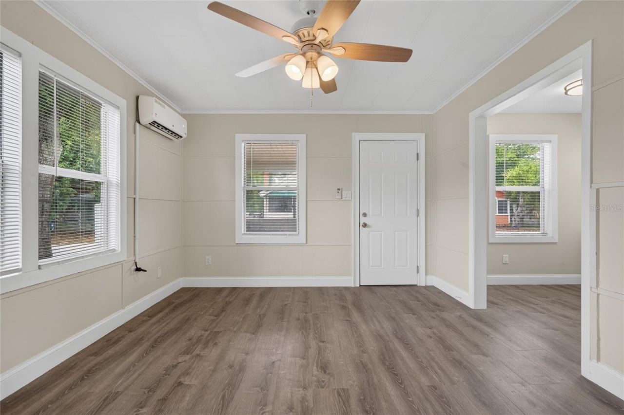 1905 24th Street S, Saint Petersburg, FL 33712 Photo