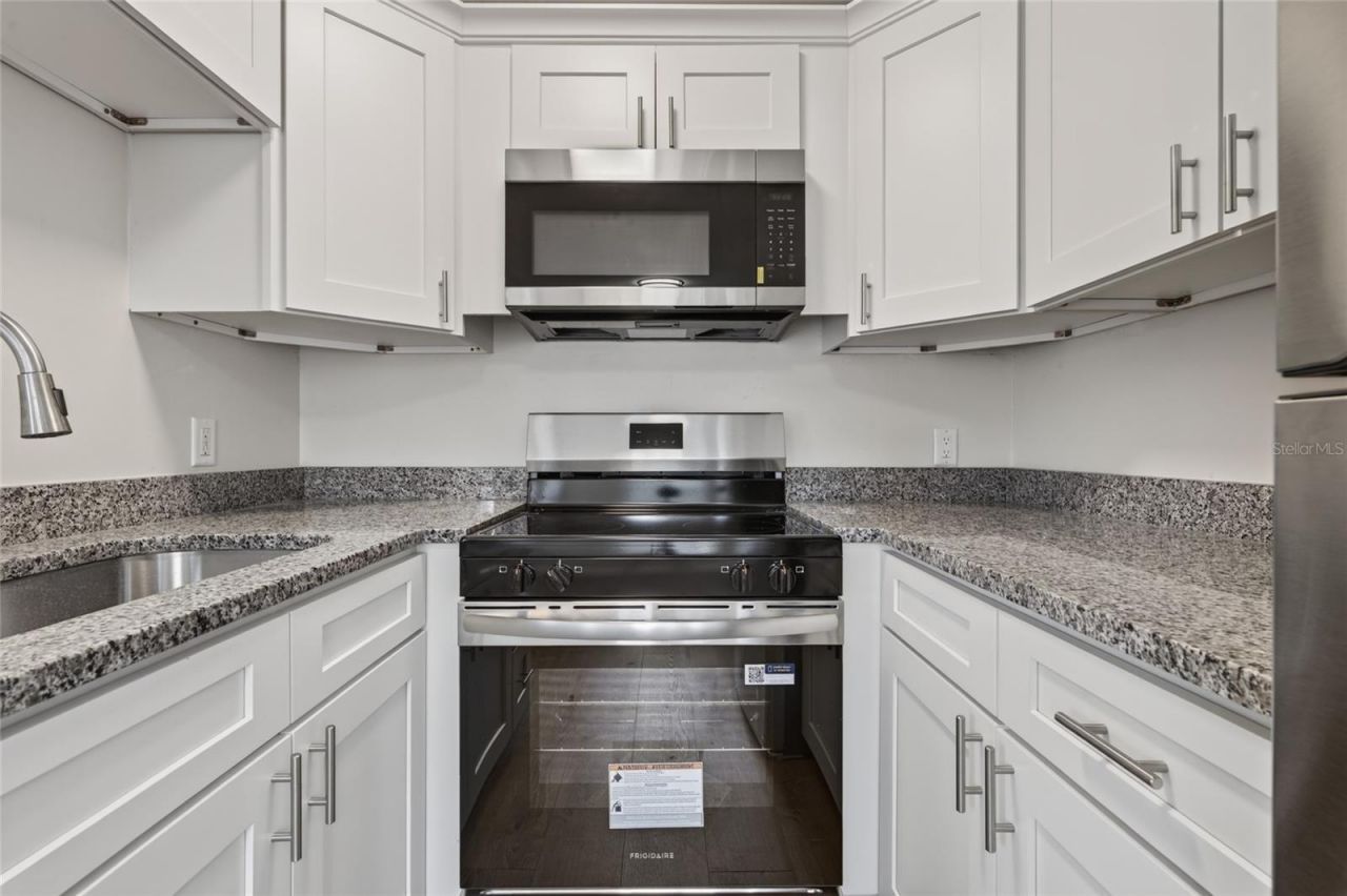 1905 24th Street S, Saint Petersburg, FL 33712 Photo