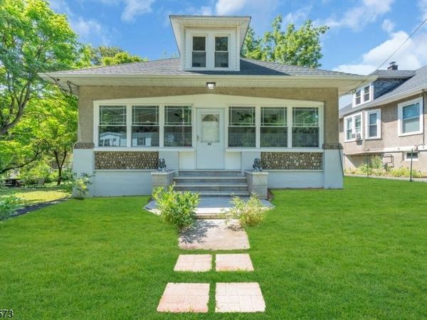 60 Swartswood Rd, Newton, NJ 07860