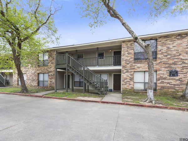 1724 S Brightside View Dr, Unit #D, Baton Rouge, LA 70820