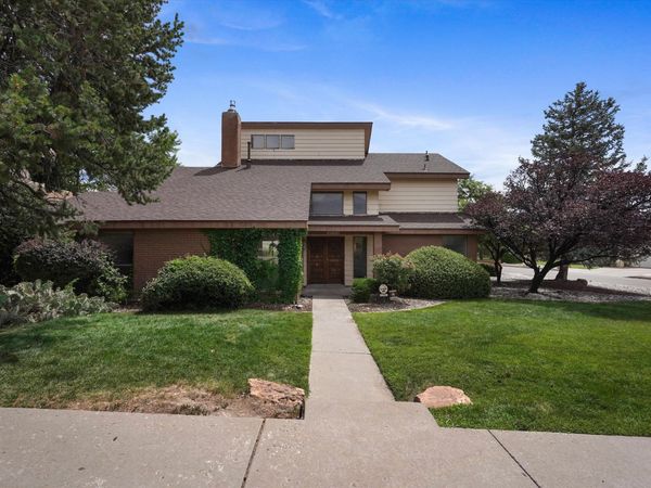 13200 Manitoba Drive NE, Albuquerque, NM 87111