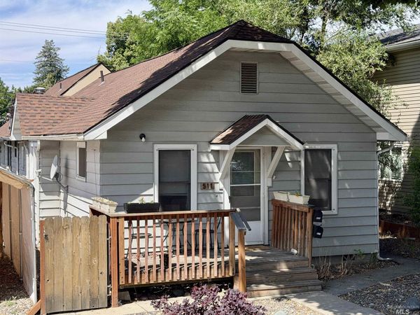 509/511 Jefferson, Moscow, ID 83843
