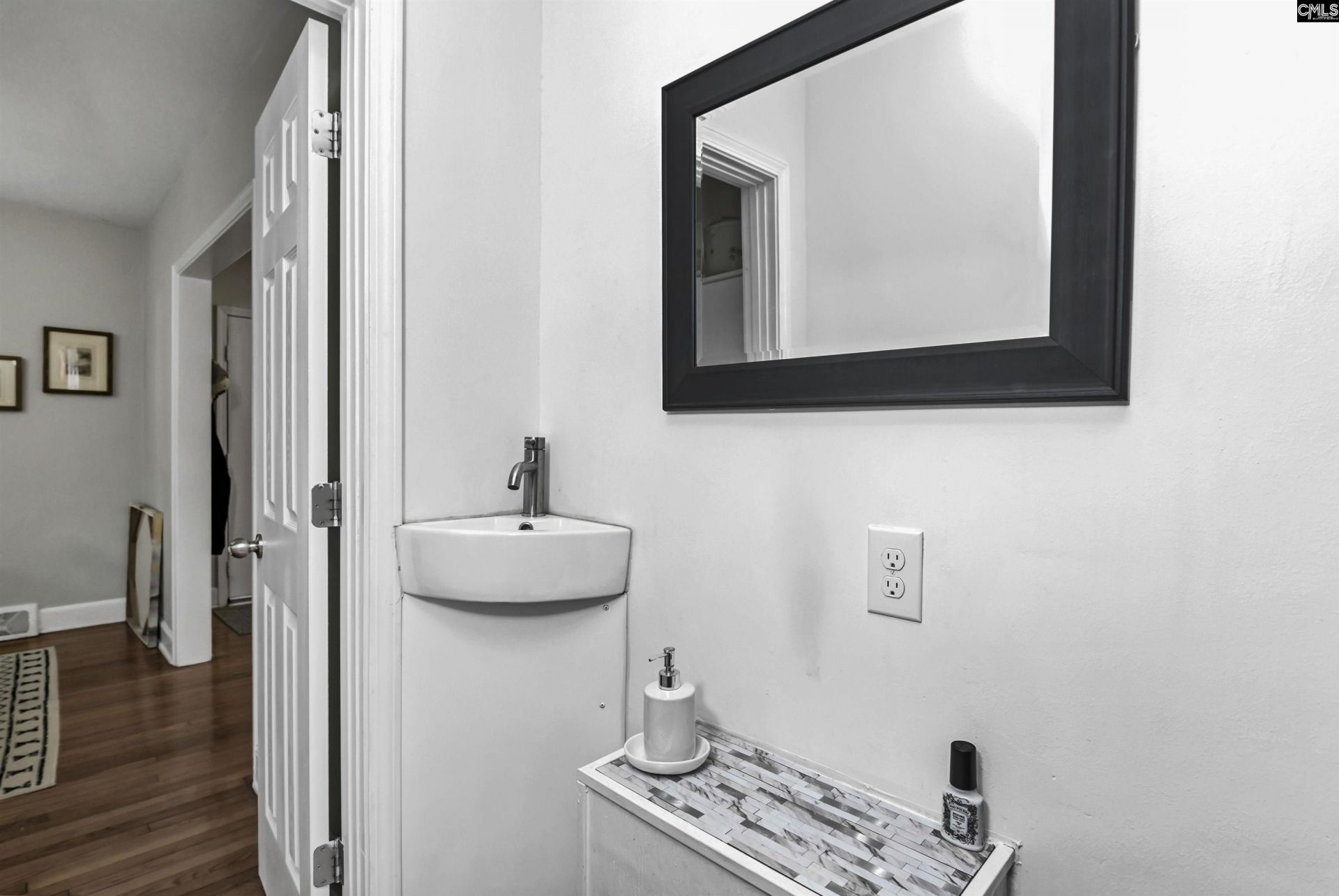 1206 Sycamore Avenue  Photo 9