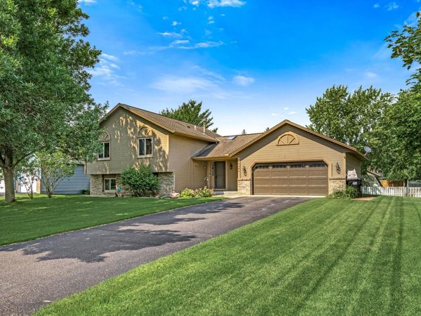 14284 Zilla Street NW, Andover, MN 55304