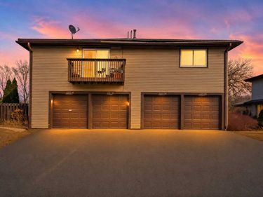6311 84th Court N, Brooklyn Park, MN 55445