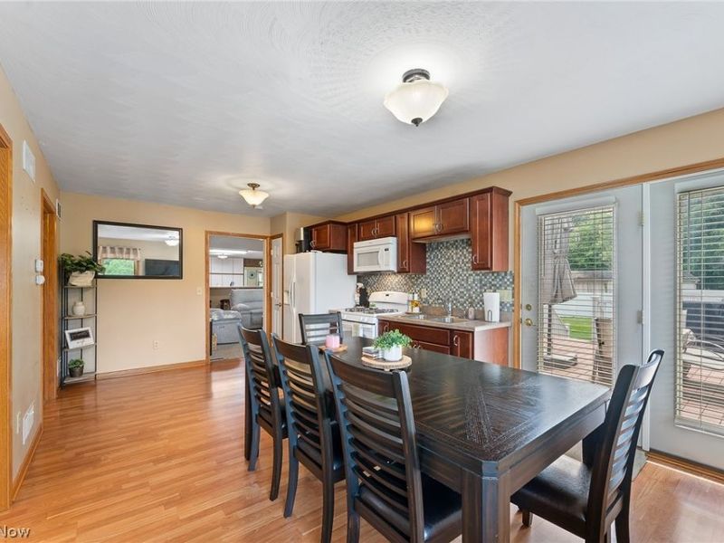 224 Misty Woods Court, Struthers, OH 44471 Photo 18