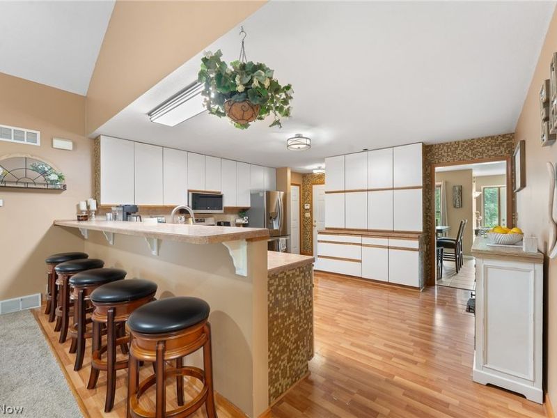 224 Misty Woods Court, Struthers, OH 44471 Photo 8