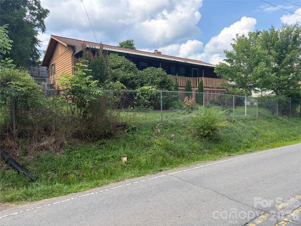 256A Bruce Road , Mars Hill, NC 28754