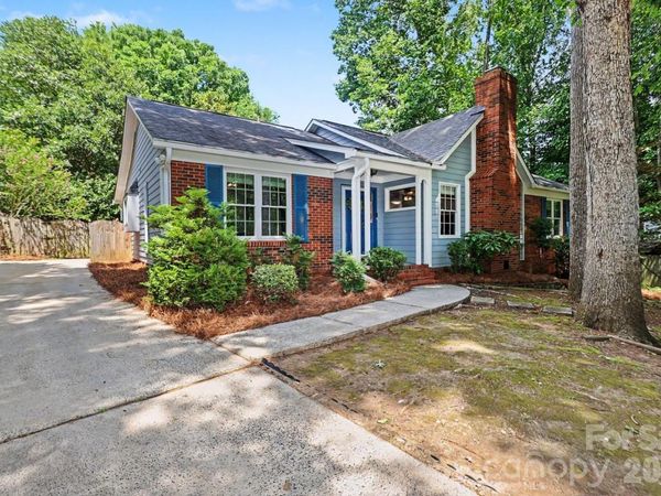 8207 White Horse Lane, Charlotte, NC 28270