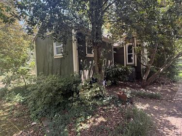 6004 Sentinel Drive, Raleigh, NC 27609