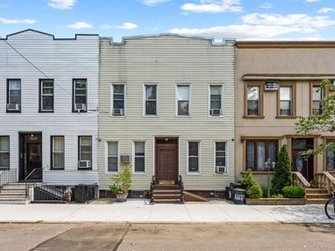 7031 67th Place , Glendale, NY 11385