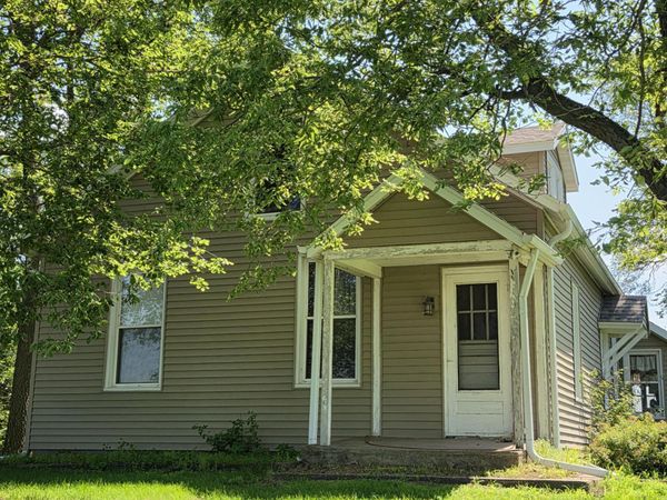 4246 U.S. 61, Wapello, IA 52653