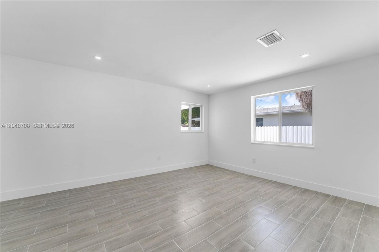 3515-3517 SW 91st Ave, Miami, FL 33165 Photo