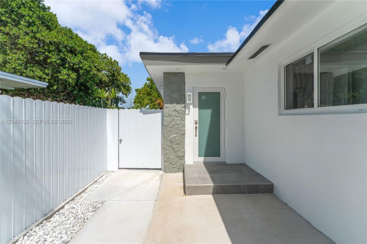 3515-3517 SW 91st Ave, Miami, FL 33165 Photo