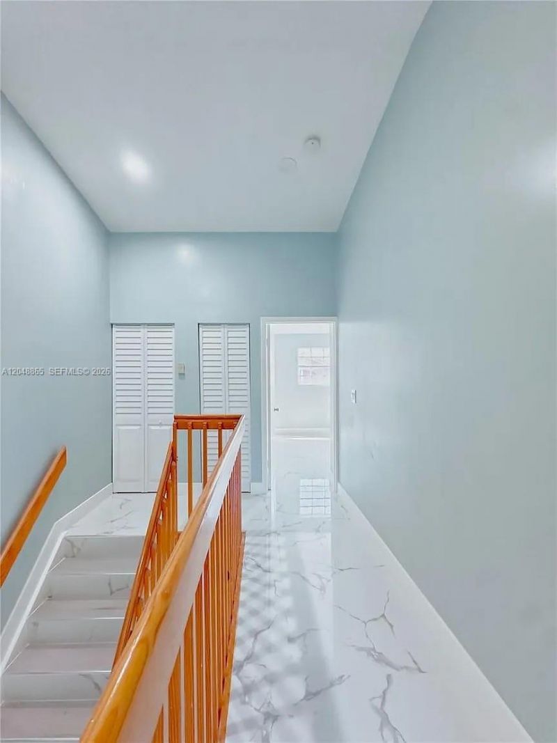 10014 Hammocks Blvd , Unit 201-4, Miami, FL 33196 Photo