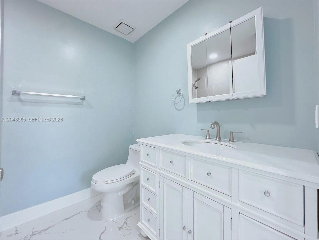 10014 Hammocks Blvd , Unit 201-4, Miami, FL 33196 Photo