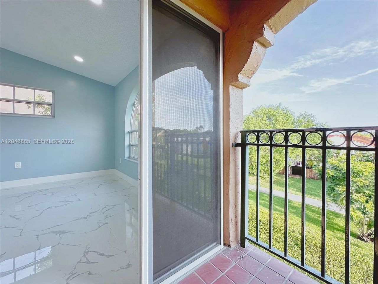 10014 Hammocks Blvd , Unit 201-4, Miami, FL 33196 Photo
