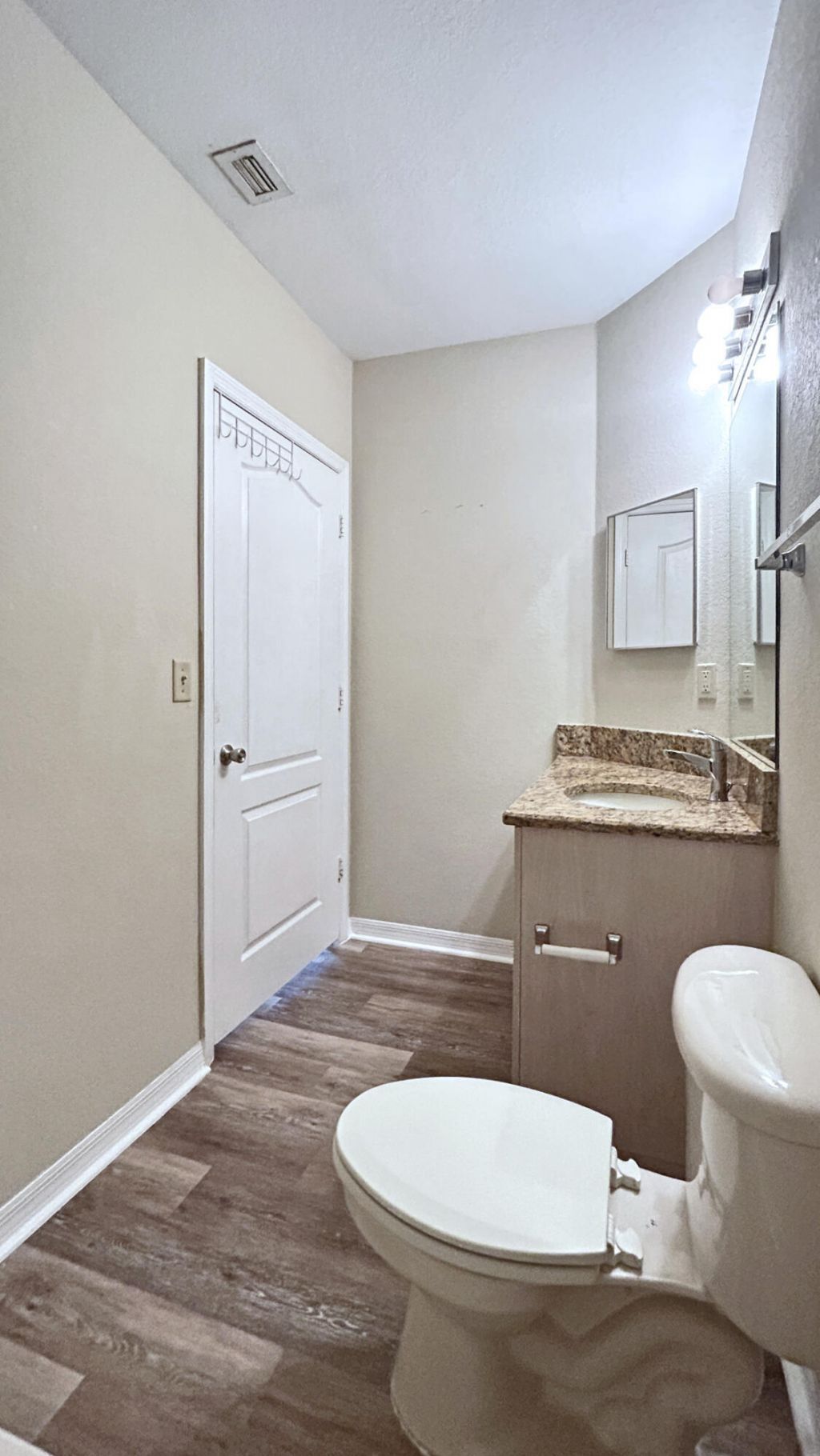 104 SW Peacock Boulevard, Unit 3-204, Port Saint Lucie, FL 34986 Photo
