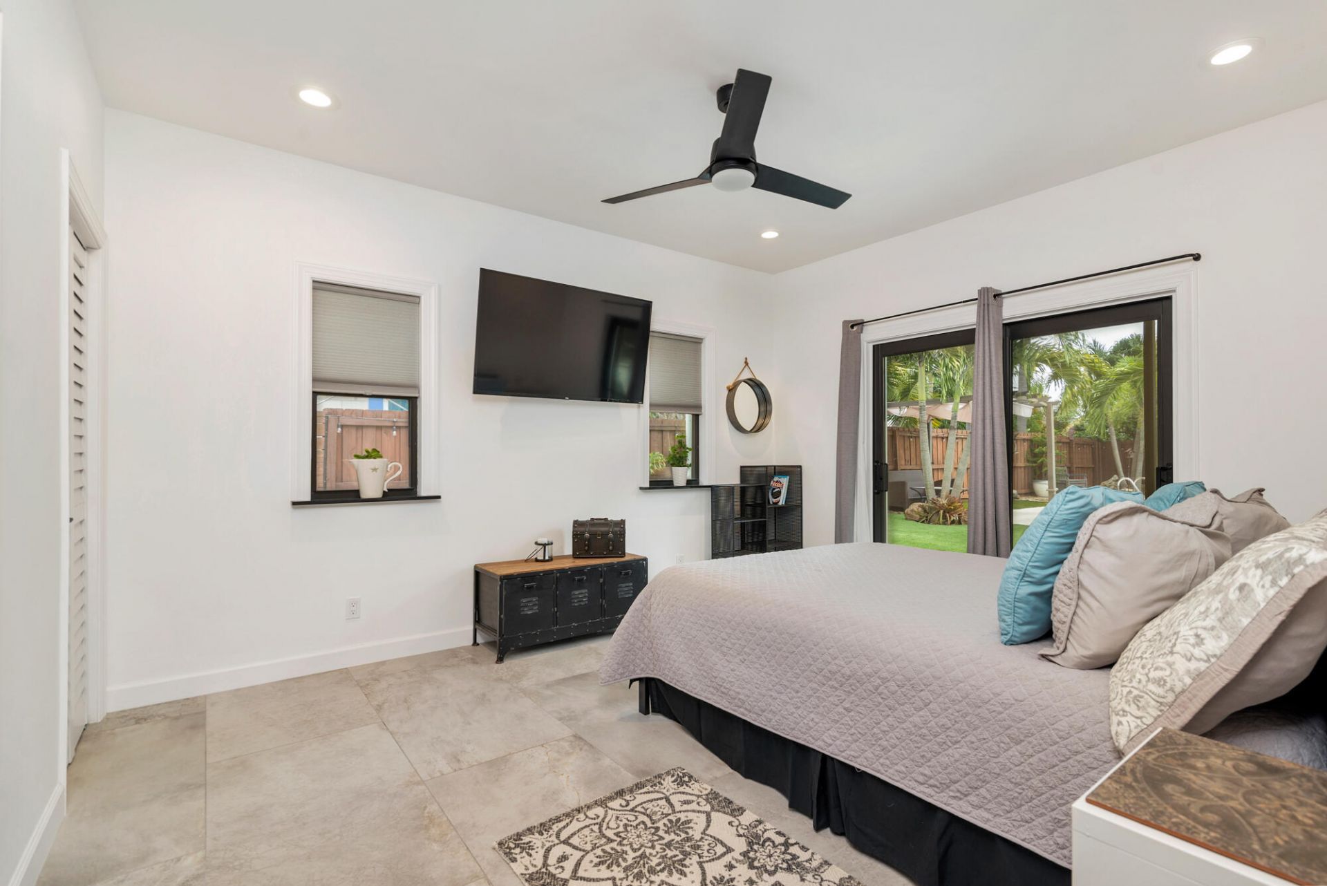 127 Auburn Drive, Lake Worth Beach, FL 33460 Photo