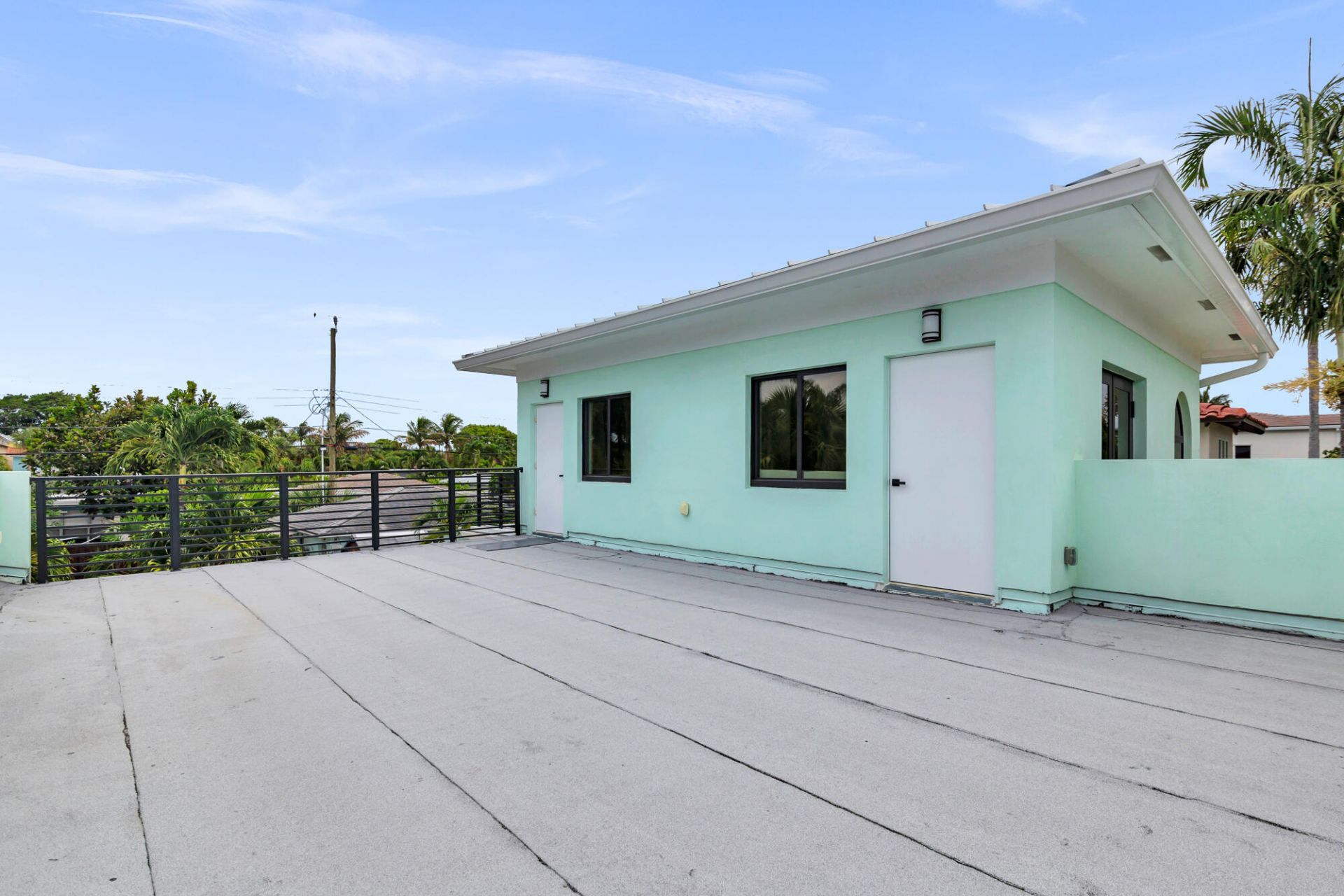 127 Auburn Drive, Lake Worth Beach, FL 33460 Photo