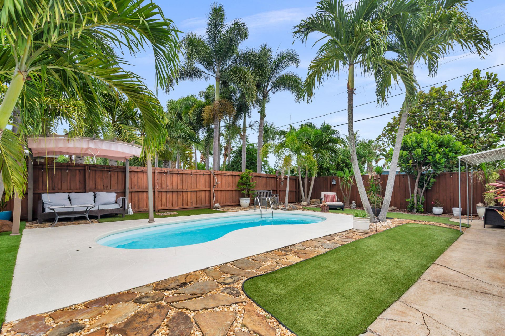 127 Auburn Drive, Lake Worth Beach, FL 33460 Photo