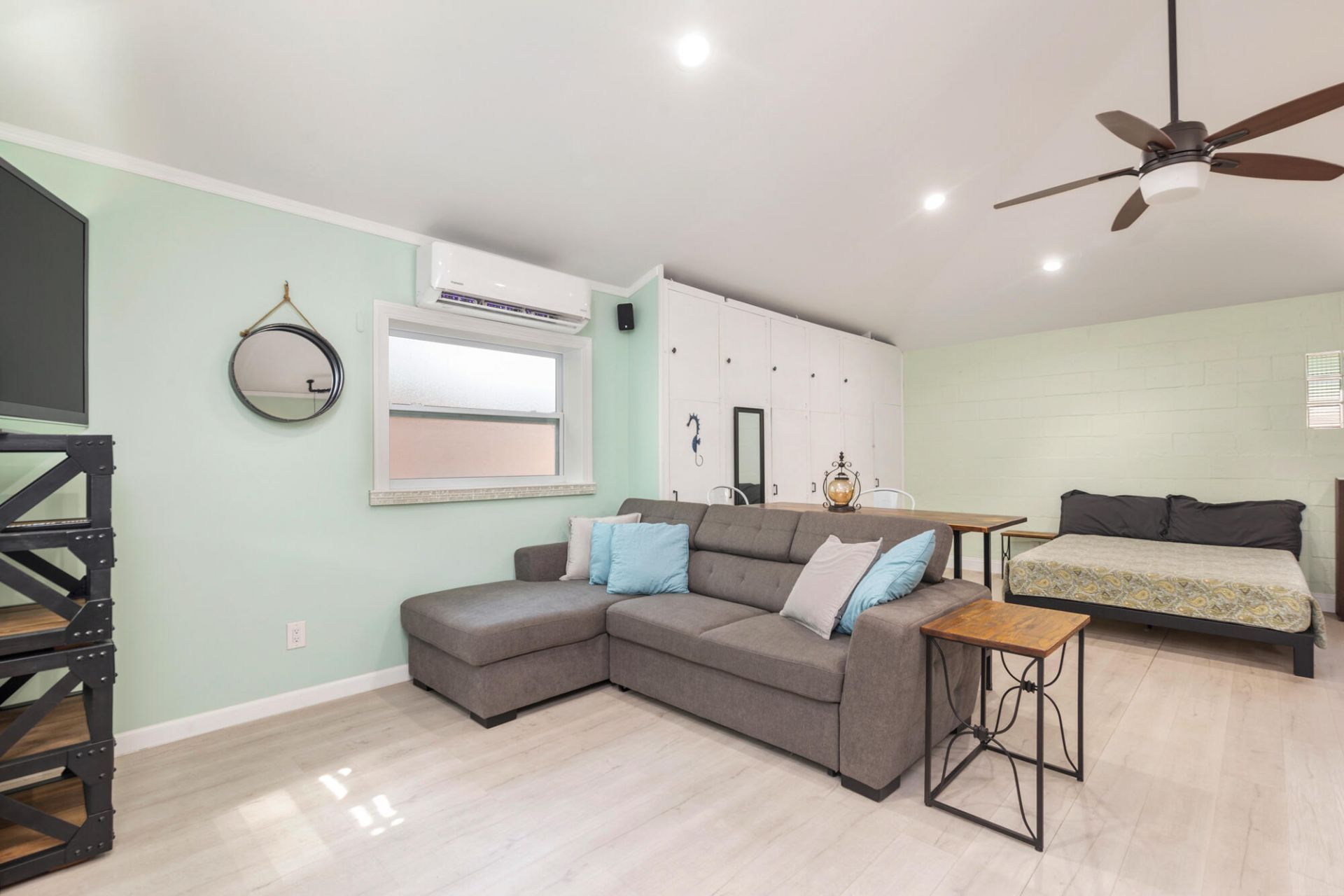 127 Auburn Drive, Lake Worth Beach, FL 33460 Photo