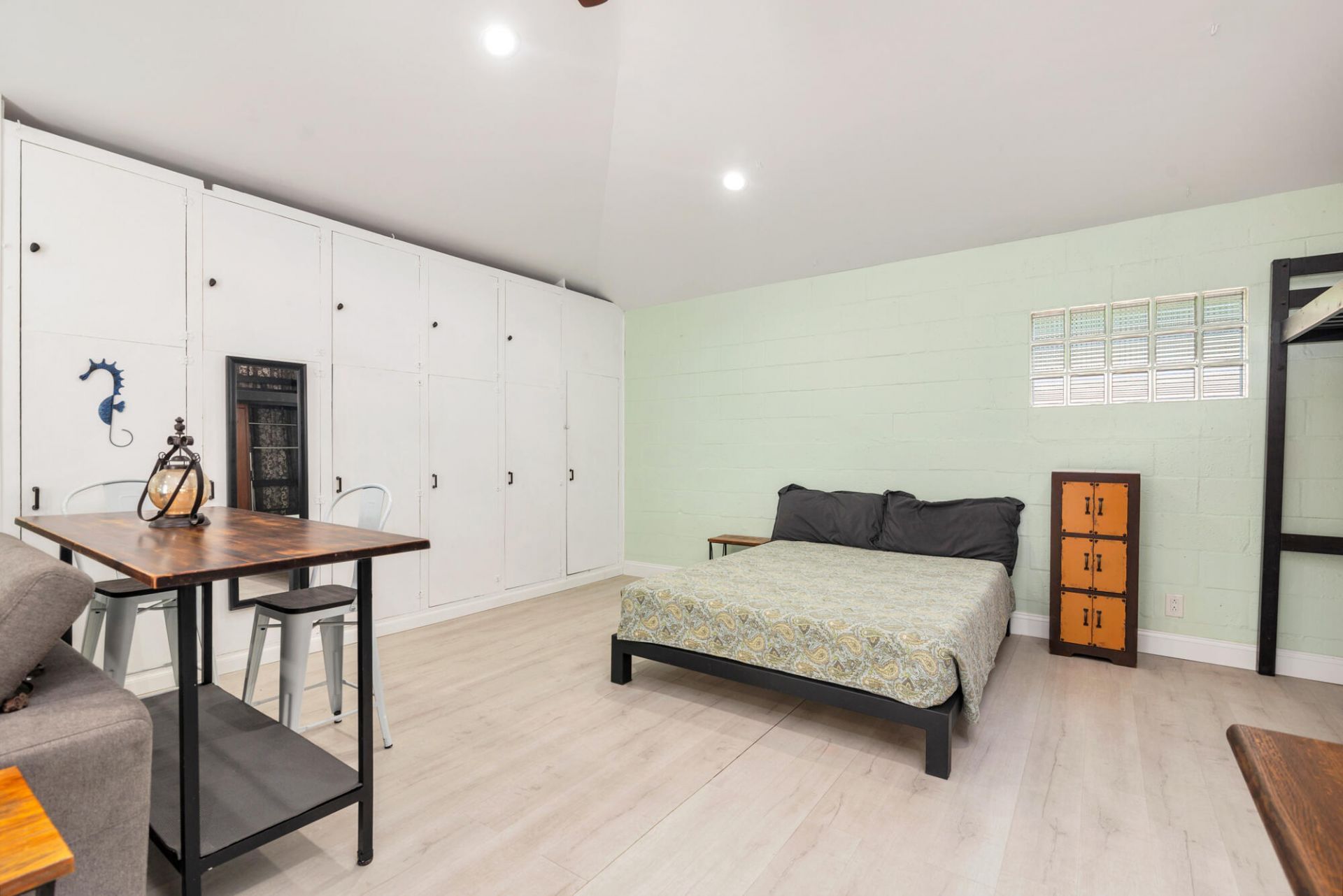 127 Auburn Drive, Lake Worth Beach, FL 33460 Photo