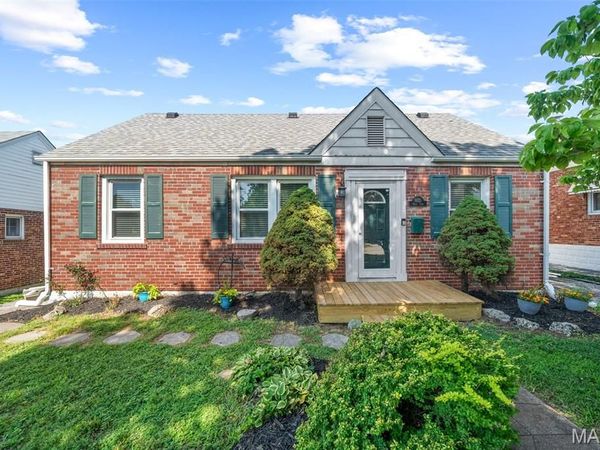 8625 Neier Lane , Affton, MO 63123