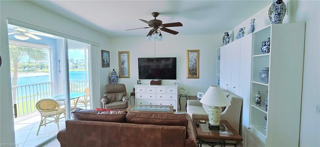 16615 Lake Circle Dr , Unit 427, Fort Myers, FL 33908 Photo