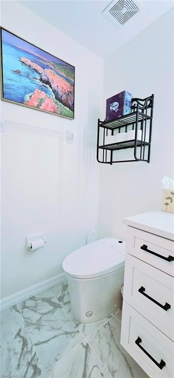 16615 Lake Circle Dr , Unit 427, Fort Myers, FL 33908 Photo