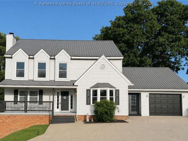 5217 Dellway Drive, Cross Lanes, WV 25313