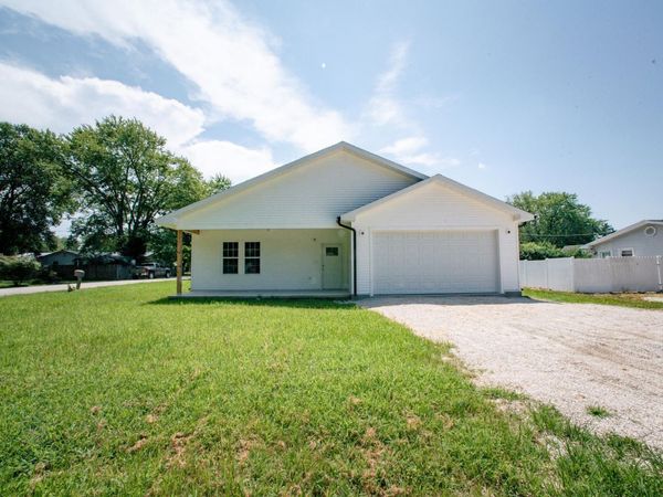201 Roland, Vincennes, IN 47591