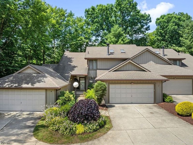 2180 Stone Creek Trail, Cuyahoga Falls, OH 44223 Photo 1