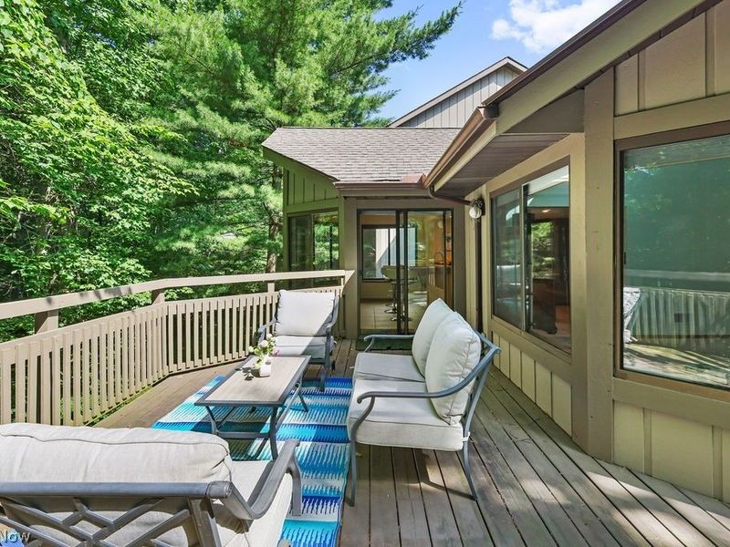 2180 Stone Creek Trail, Cuyahoga Falls, OH 44223 Photo 47