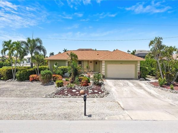 1485 Honeysuckle AVE , MARCO ISLAND, FL 34145