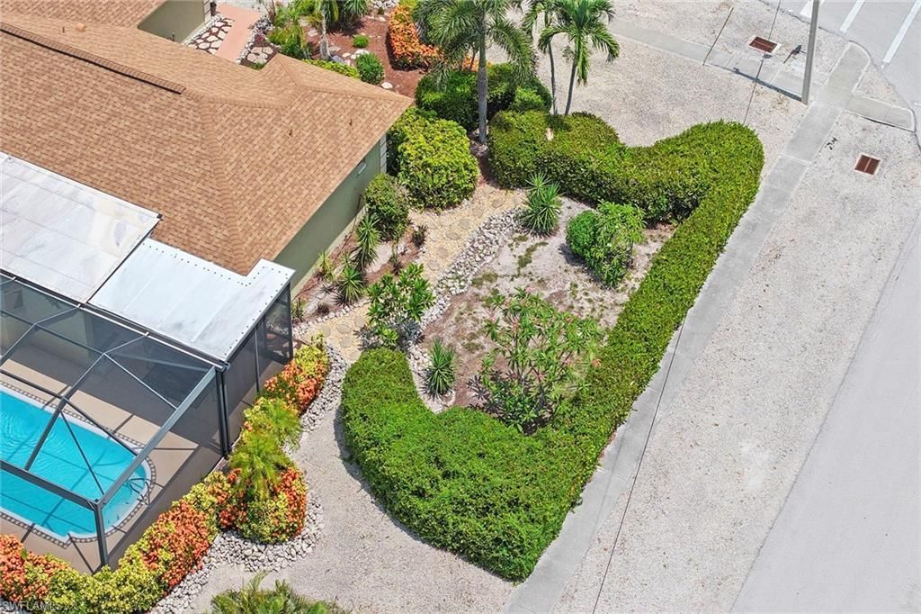 1485 Honeysuckle Ave, Marco Island, FL 34145 Photo