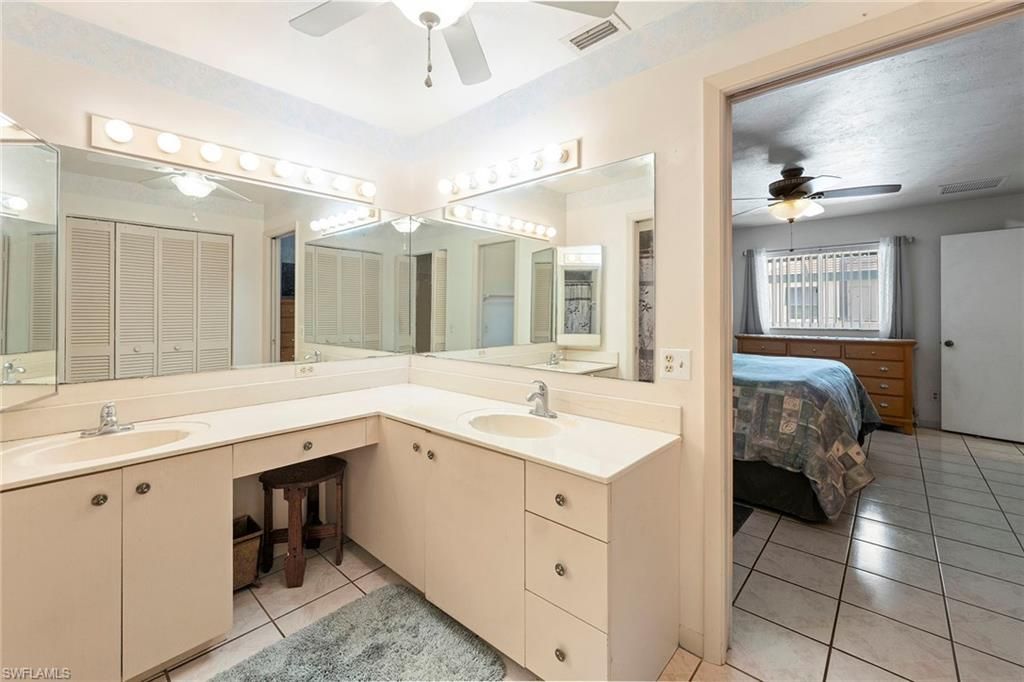 1485 Honeysuckle Ave, Marco Island, FL 34145 Photo