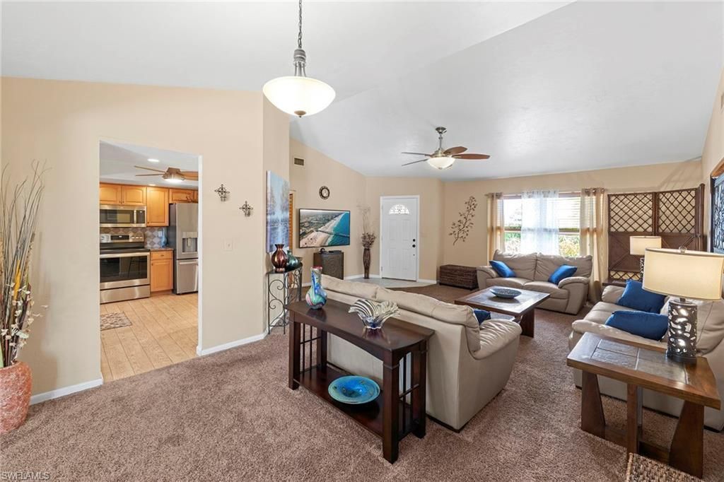 1485 Honeysuckle Ave, Marco Island, FL 34145 Photo